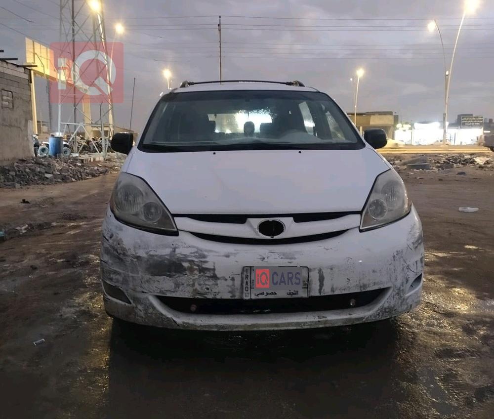 تويوتا سيينا